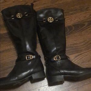 Black Tory Burch boots